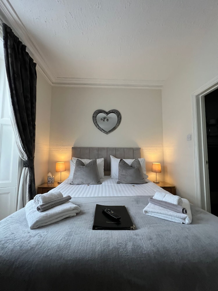 Abbey House Bed and Breakfast