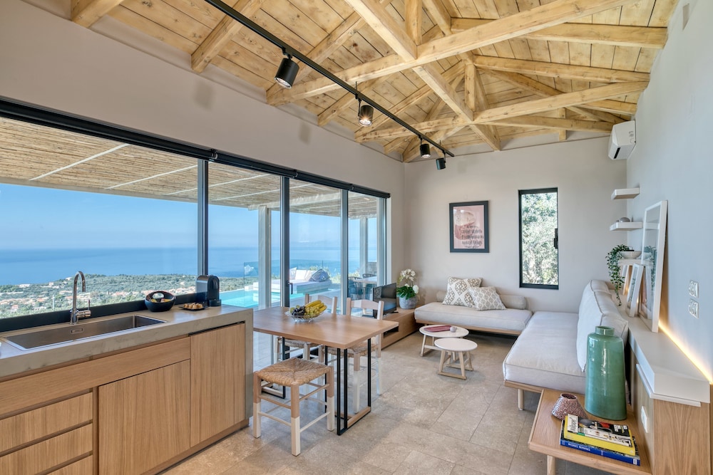 Art Blue Villas