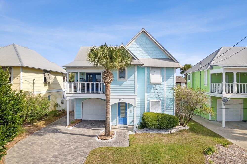 Seafoam by Avantstay 2 Blocks to Beach! view 5