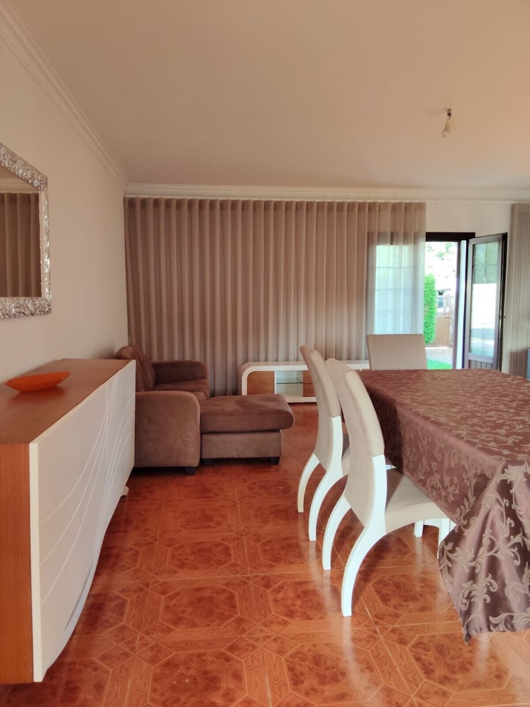 Charming Villa Close to Quinta da Barca