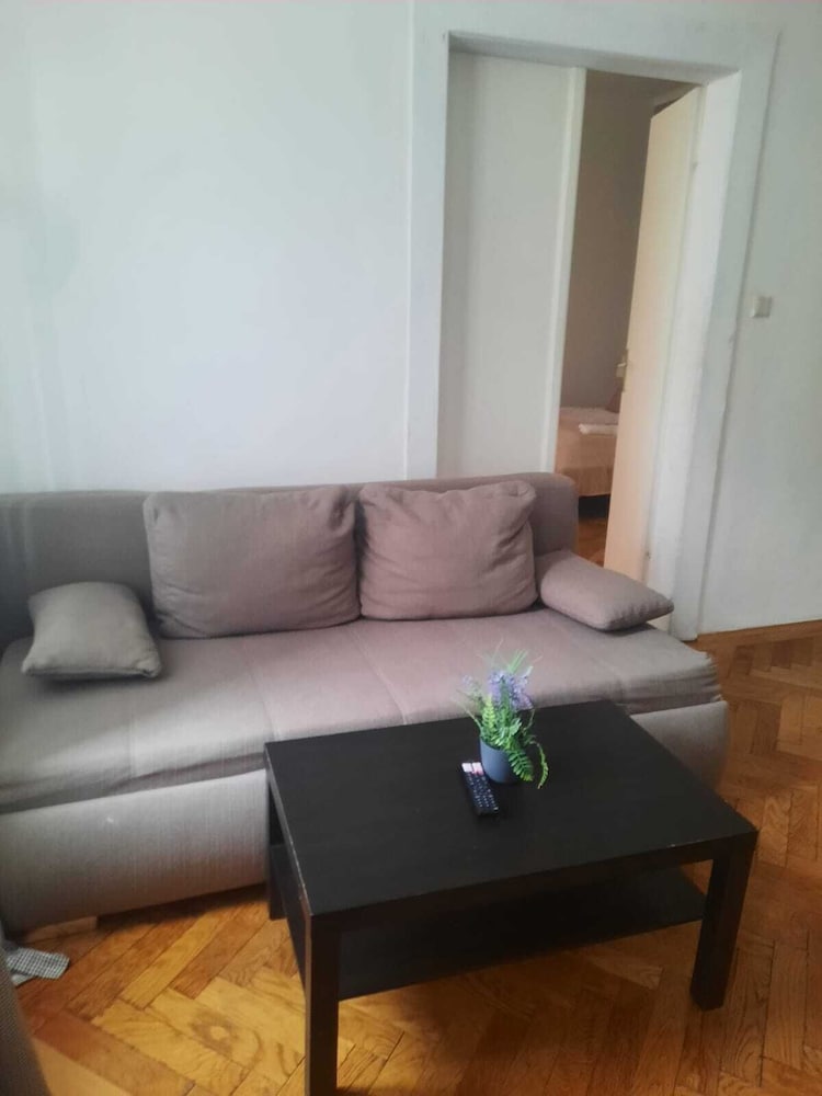 Group Stay Comfortable Multi Apart