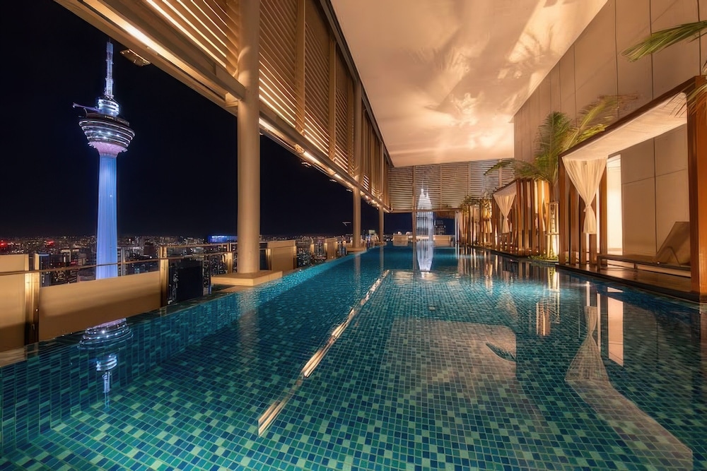 Pavilion Ceylon Hill Suites Apartments KL