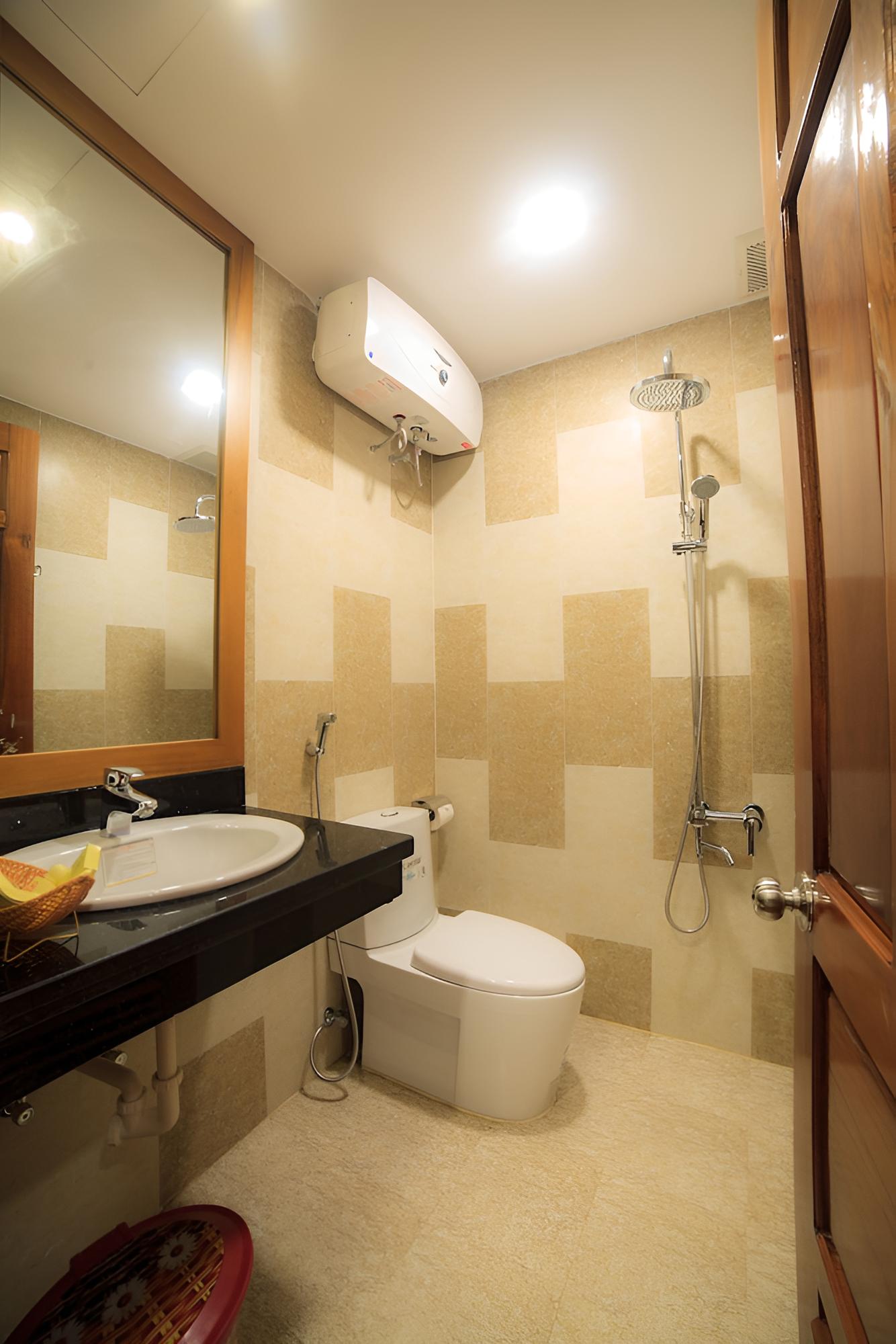 Cherry Hotel Hue