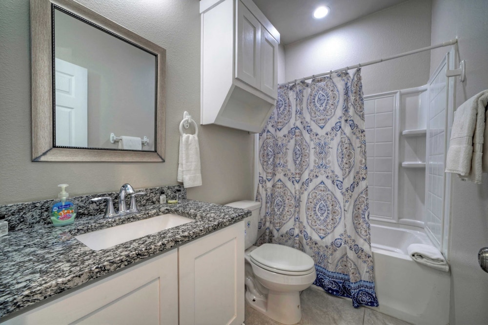 2 Homes, Sleeps 16, Shared Pool+boat Dock Laguna Village Serenity by Avantstay