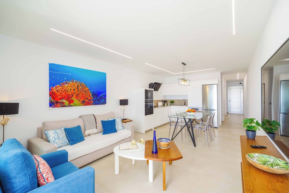 Marina Suite Villa Agua