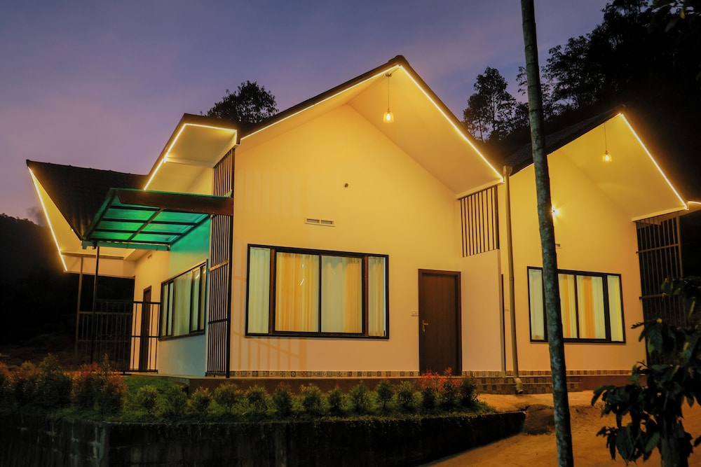 Prakrithi Luxe Retreat