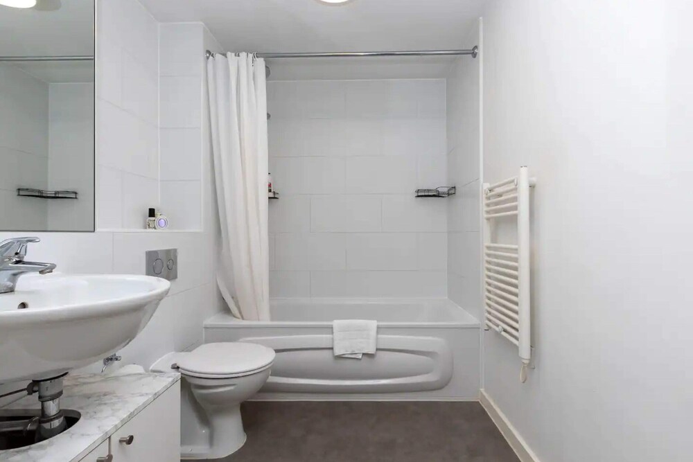 Bright New 1 Bedroom Flat in Elephant and Castle