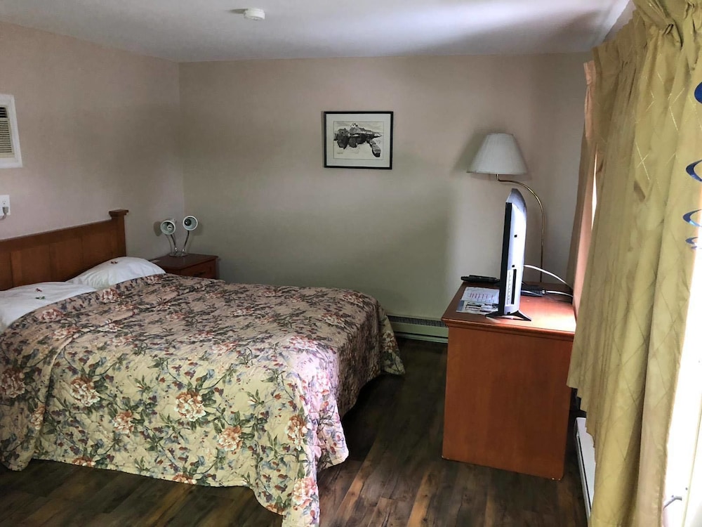 Kincardinite Motel view 4