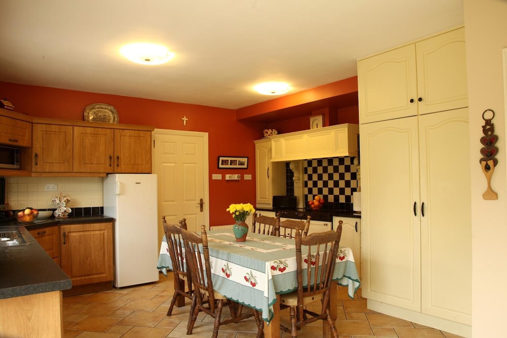Brooklodge B&B