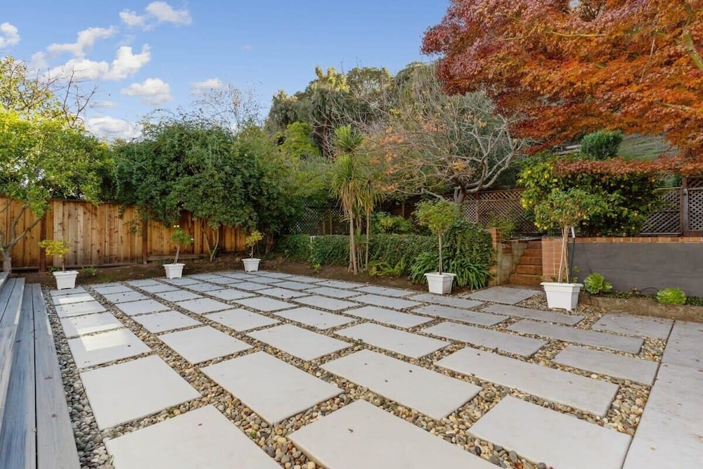 @ Marbella Lane - 3BR W/sweeping Views of Bay Area