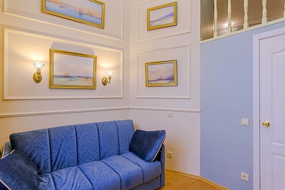 ColorSpb ApartHotel Artist's House