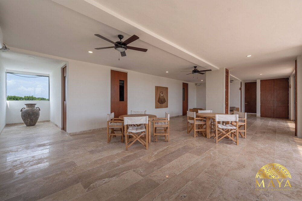 NHOA 206B Lux 1BR Jungle View Aldea Zama