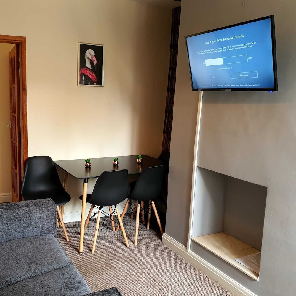 Comfortable Homestay in Stoke