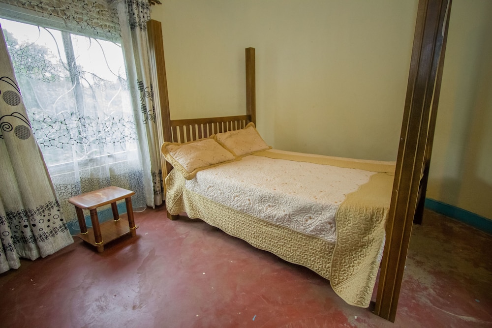 Roots Retreat and Camping Resort