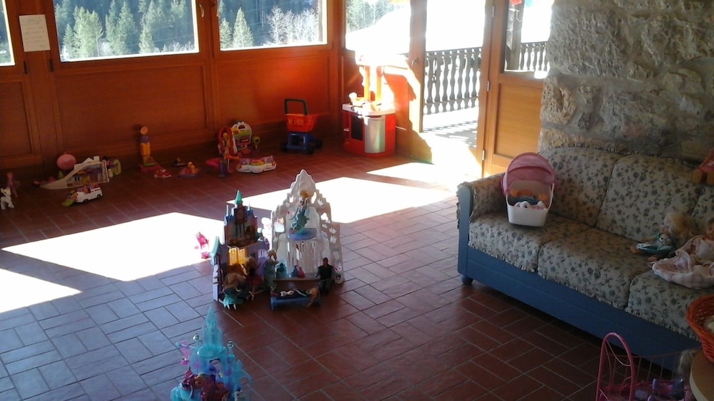 Photo 31