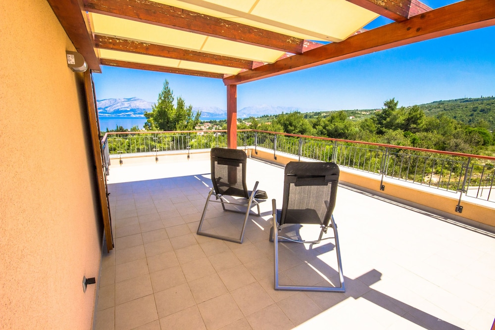 Villa Rose