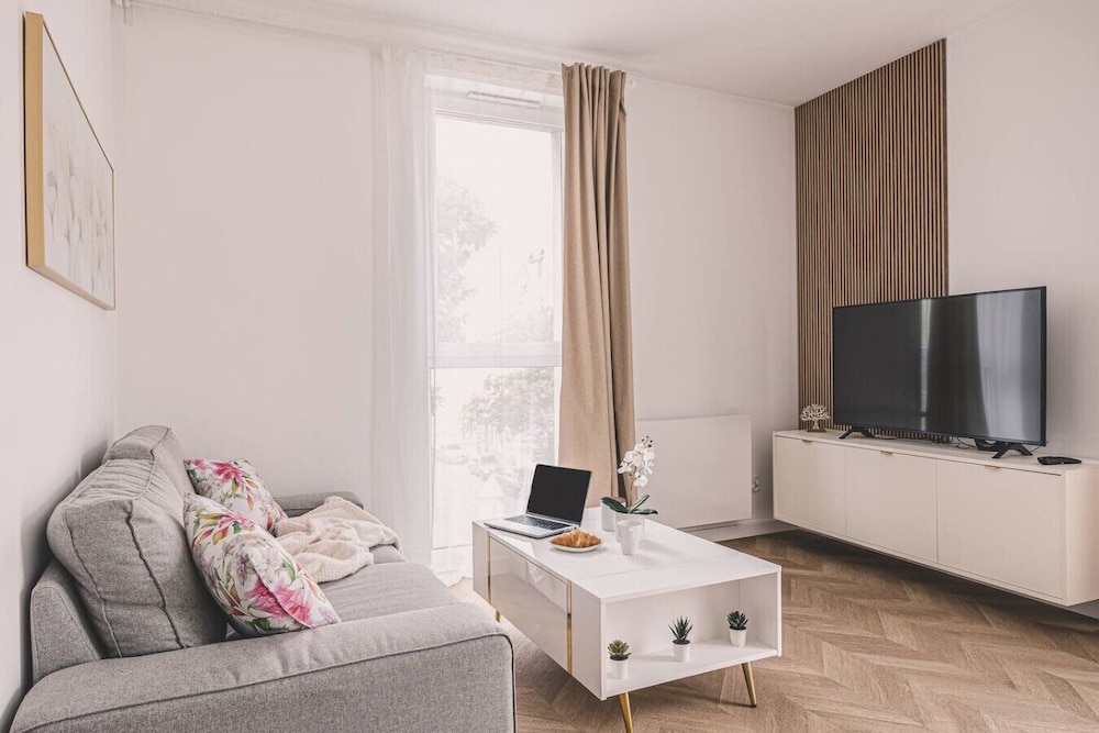 Blanco in Bydgoszcz With 1 Bedrooms and 1 Bathrooms
