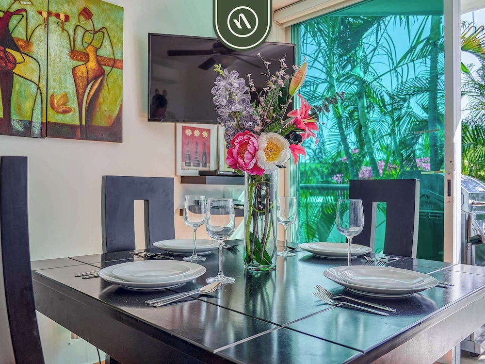 Beachfront 2BR Condo With Pool and Beachclub