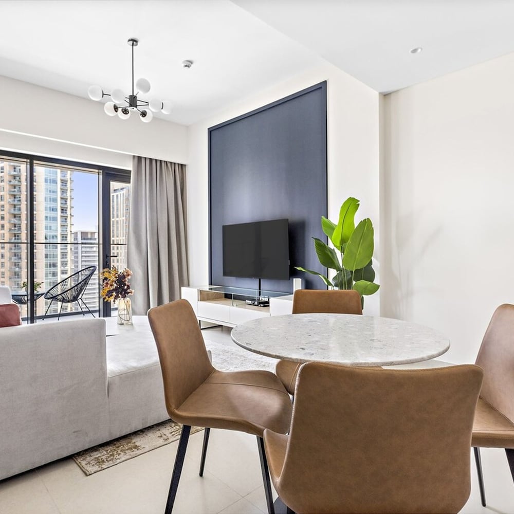 Silkhaus Premium Pad in Burj Royale Elegant