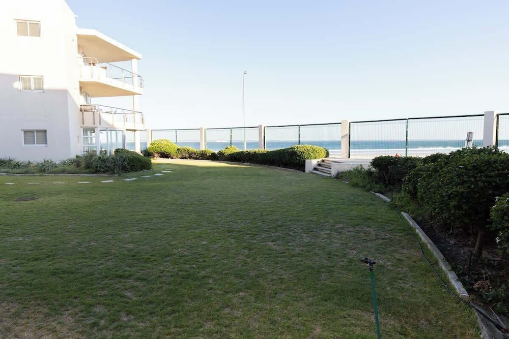 Holiday Apartment Lagoon Beach