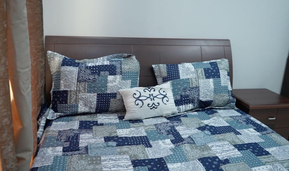 Ocean Breeze Luxury Apartments