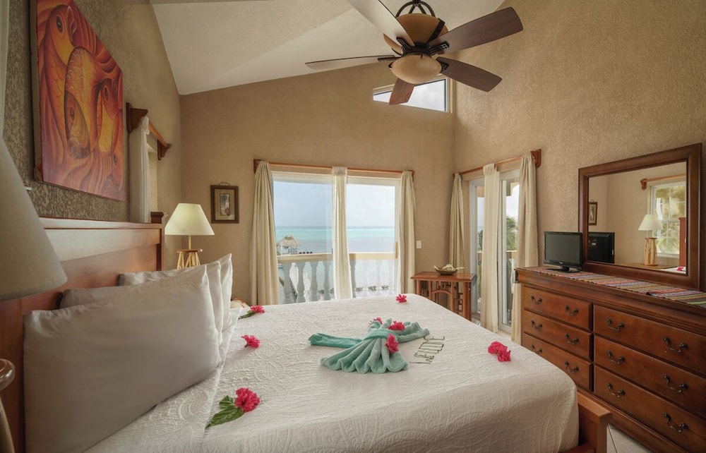 Pelican Reef Villas Resort