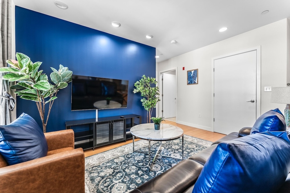 Furnished Apartment near BMC
