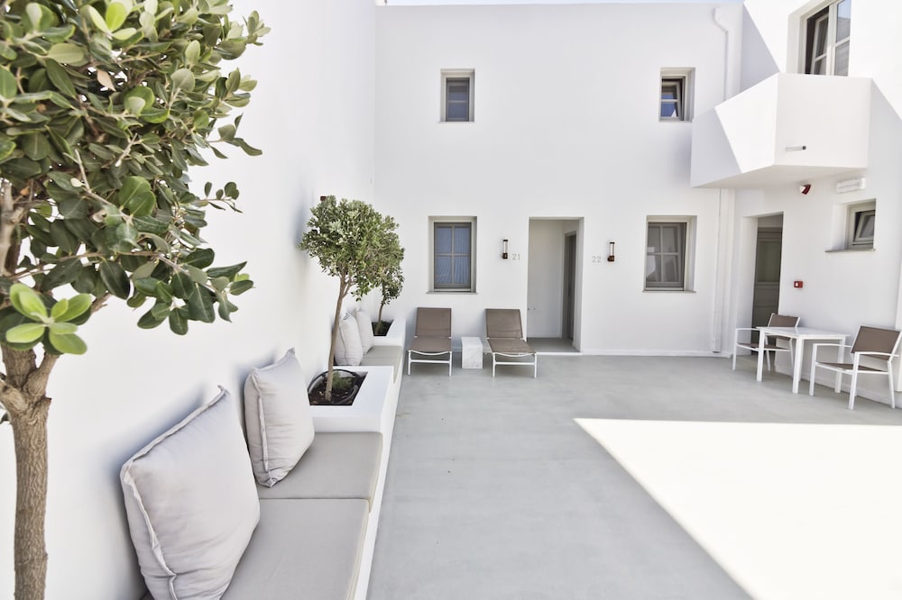 Lindos Comfy Suites