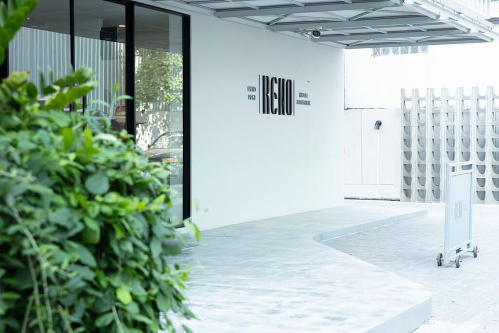 Hotel Reno Hotel Bangkok - Image 1