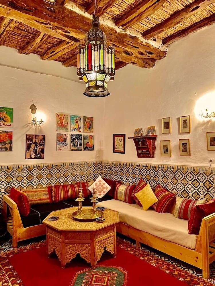 lounge