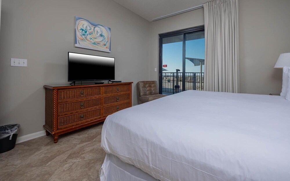 Phoenix X 104 3 Bedroom Condo