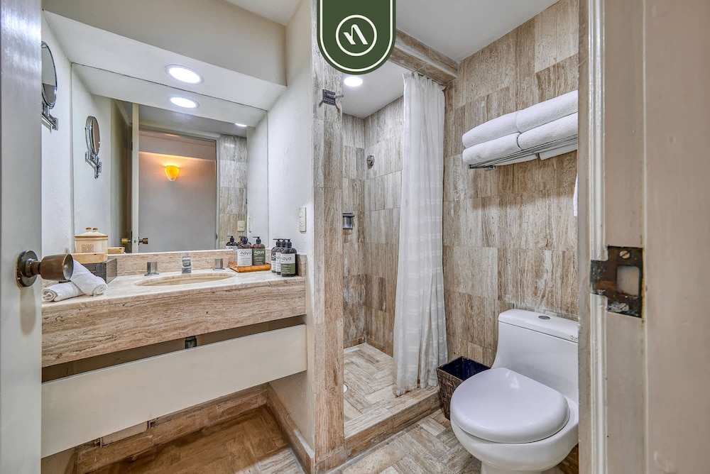 Velas Marina Vallarta 2601