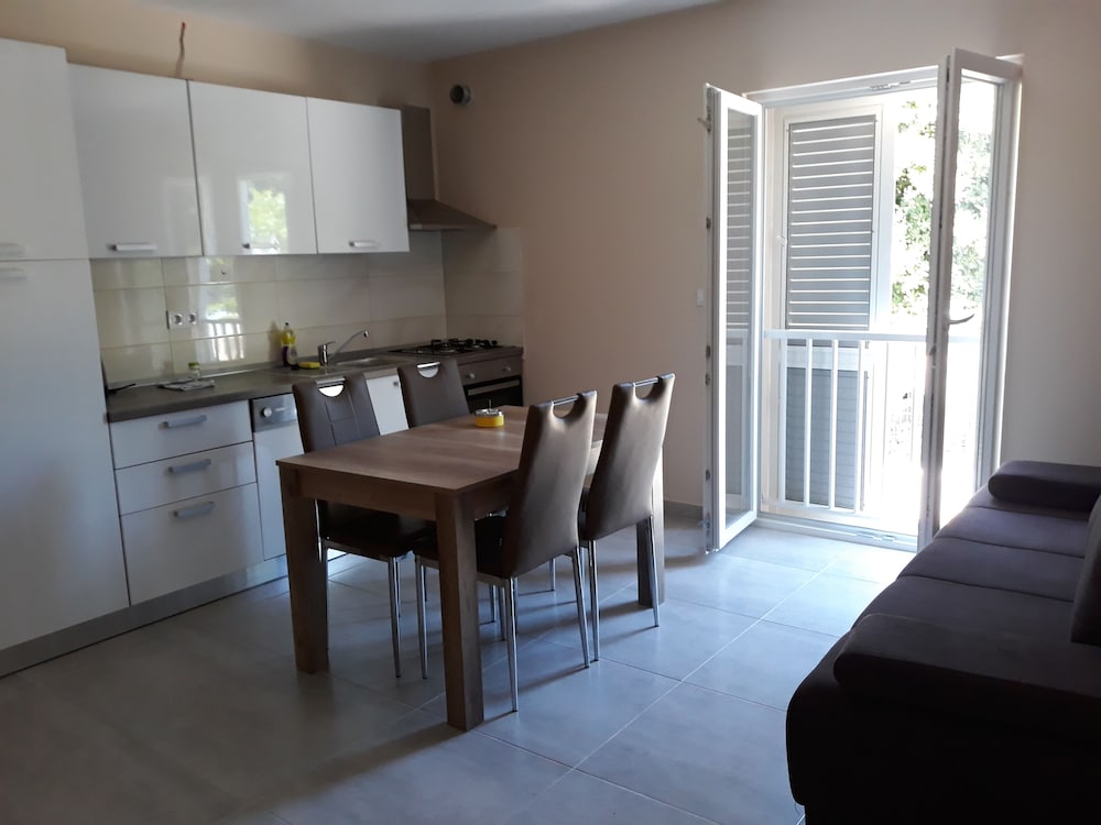 Apartments Juliet view 5