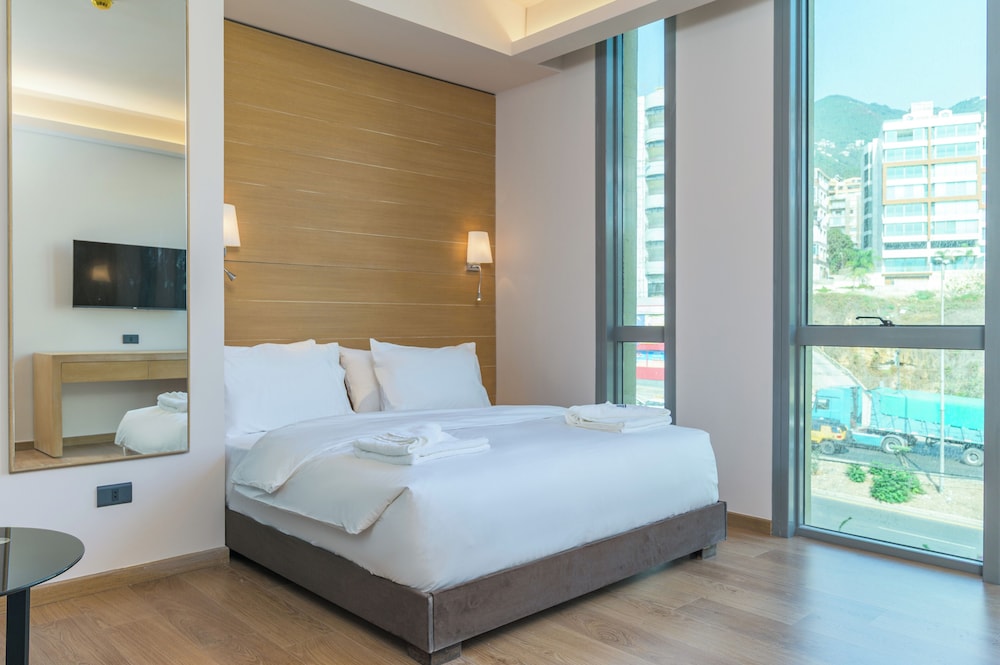 Jounieh Living - Residences by Local Host