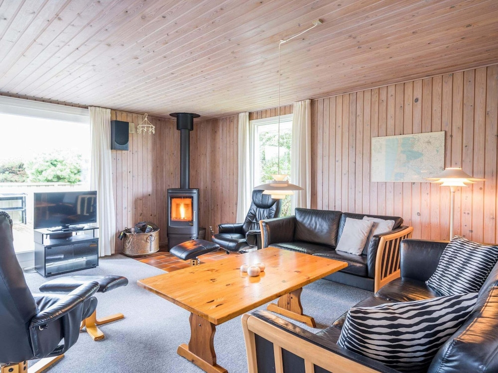 6 Person Holiday Home in Henne