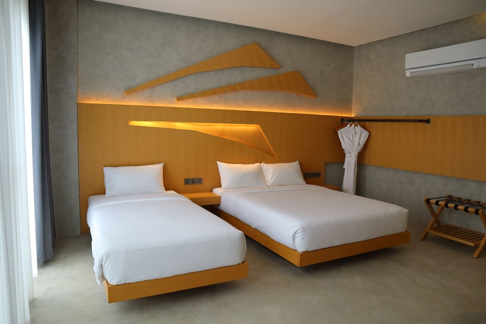 The Hotel Elizabeth Resort and Villas