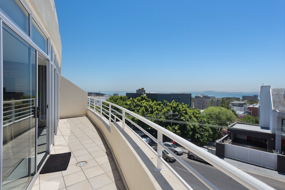 Sanhill Terrace 7