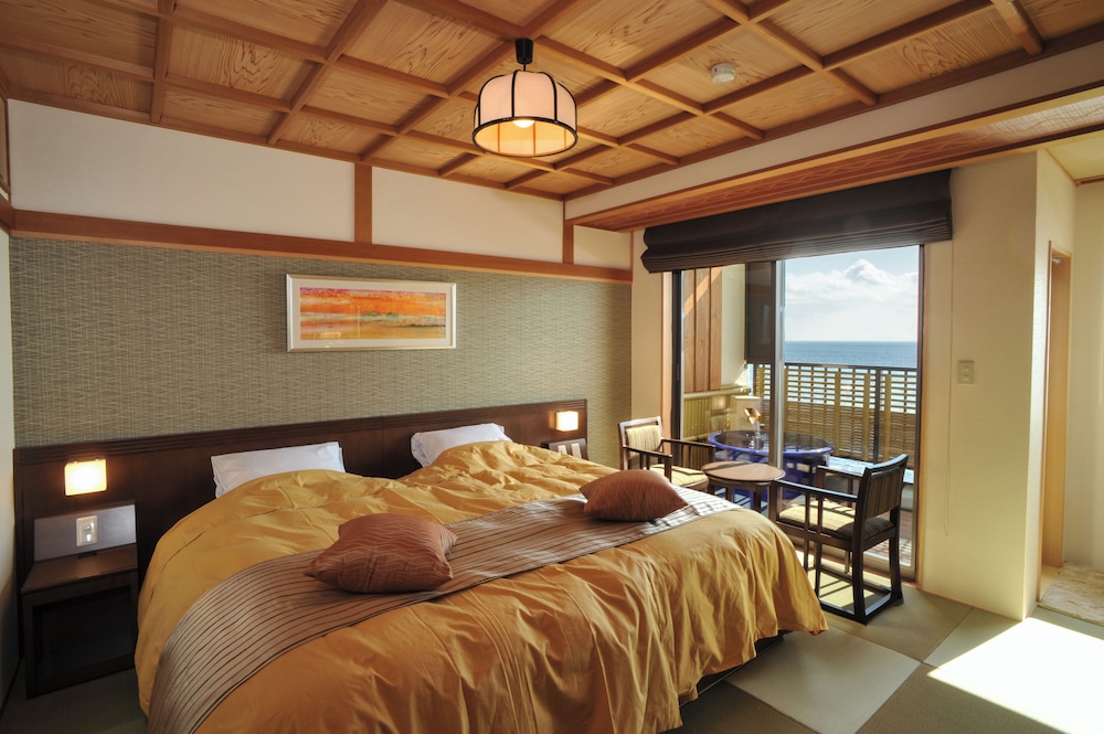 Inatori Toukai Hotel Yuen