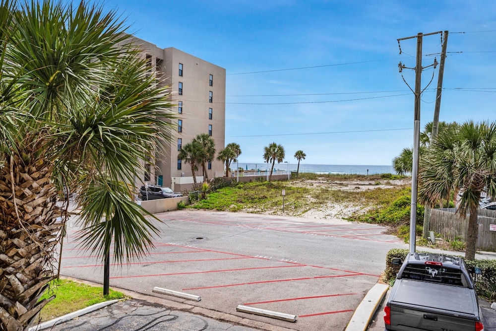 Emerald Isle 210