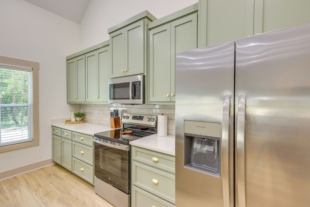 Walk to The Fields at 17 Springs: Millbrook Home!