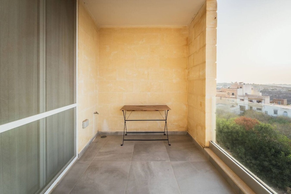 Gozo Haven With Pool Views in Nadur for Families