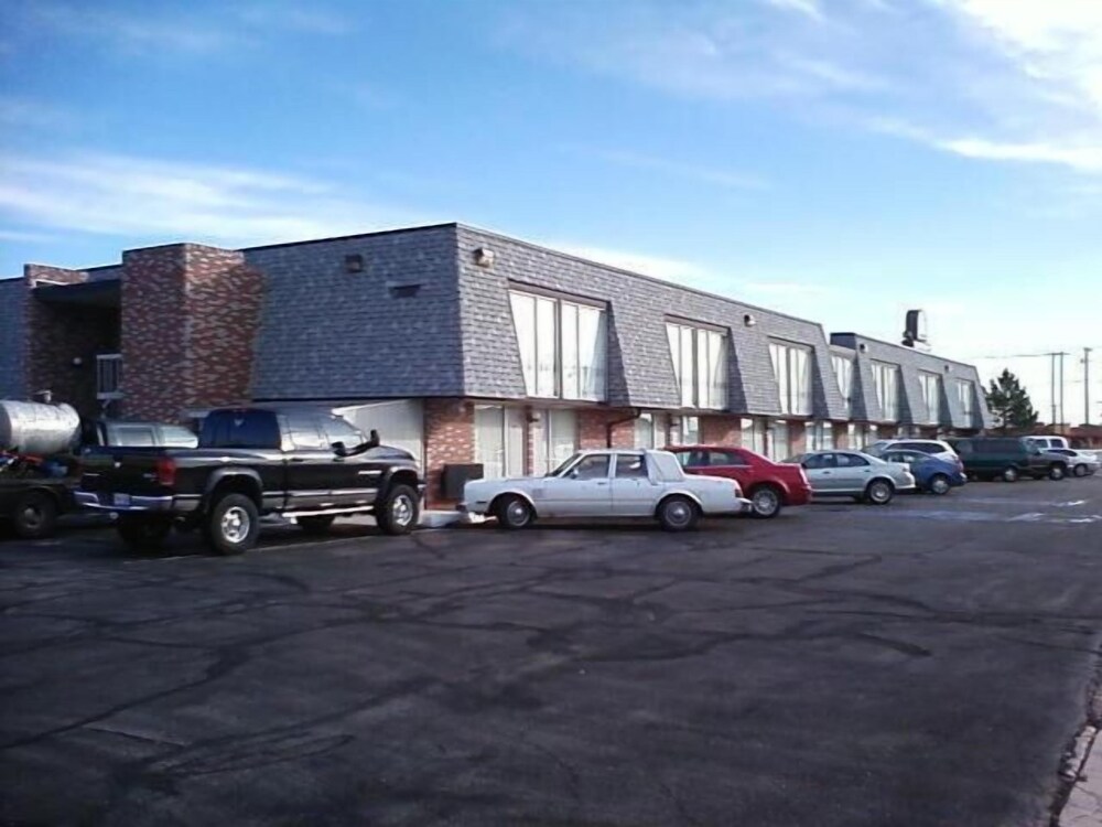 Candlelight Inn by Capital O Scottsbluff