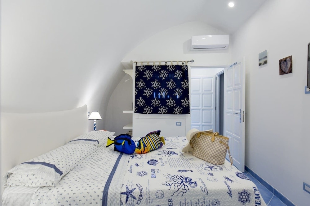 Blue Angels Relais