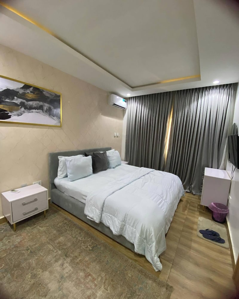 HEIK APARTMENT