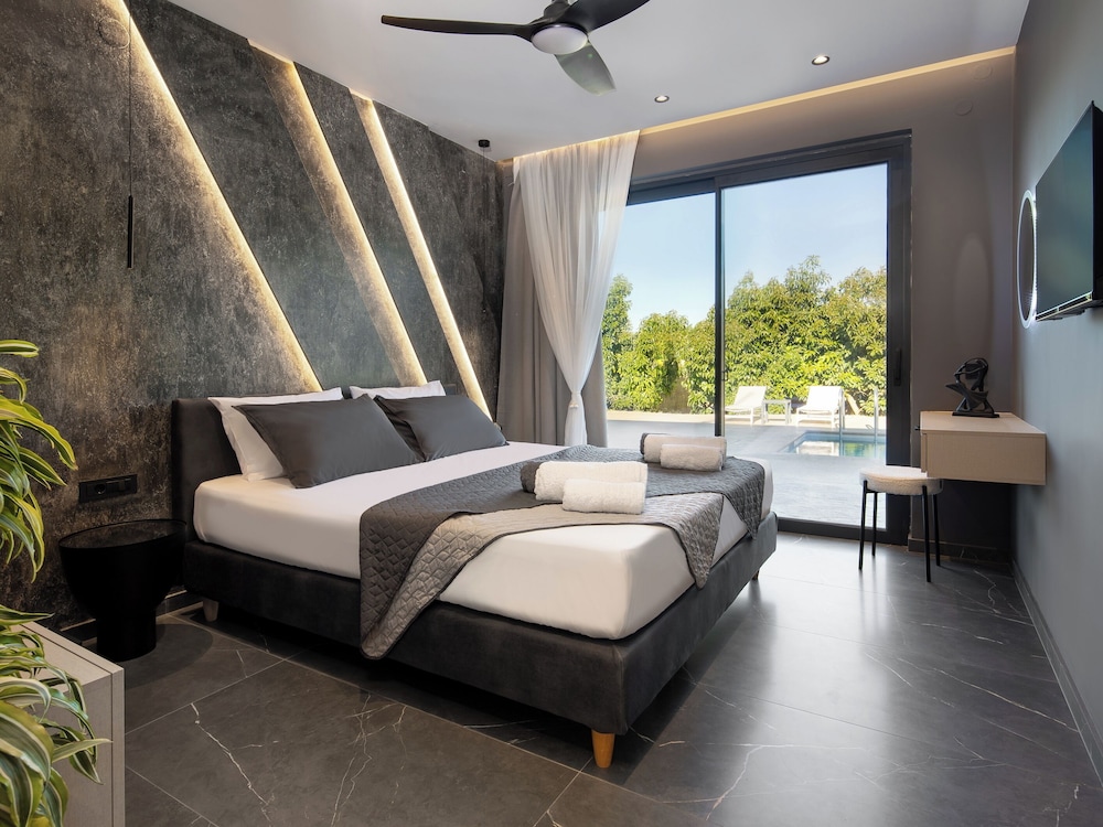 PanStel - Villa Aurora with private pool