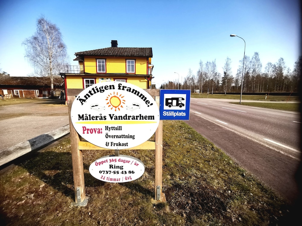 Målerås Vandrarhem B&B