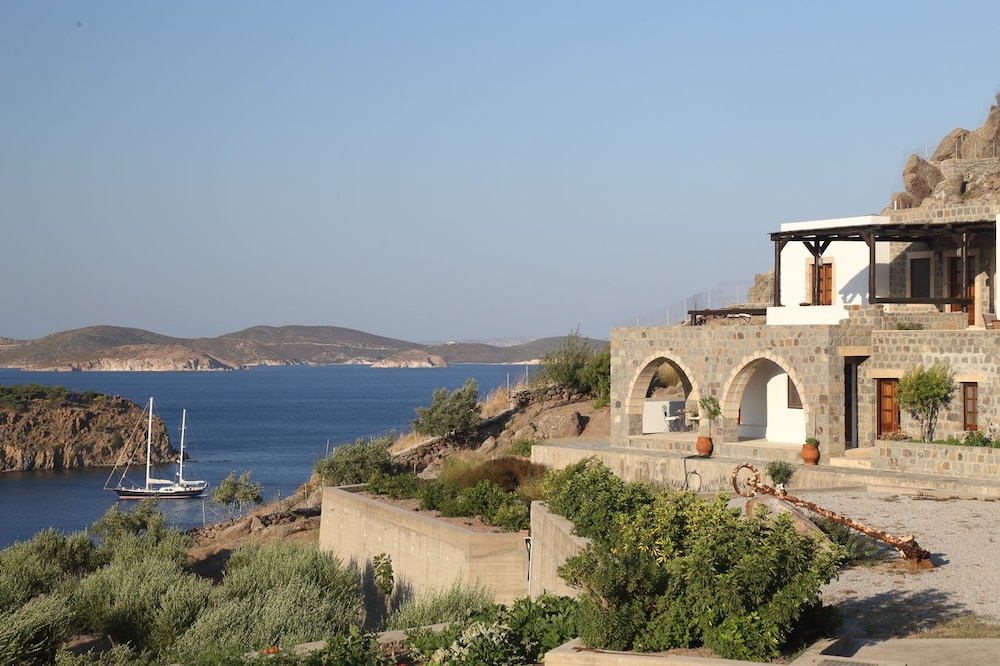 Diamond Villa