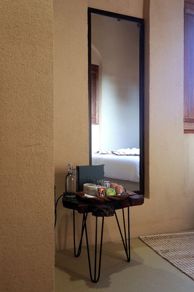 Bait Al Muallem by Nomad Inn