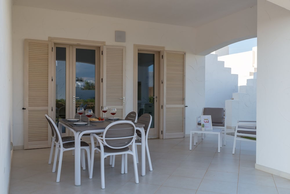 Blue Sea - Villa Eolo 30 - Locz