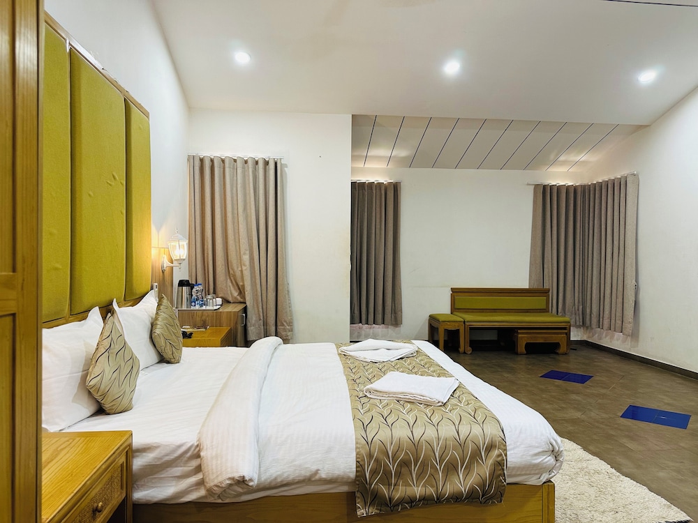 LION PARK HOTEL AND RESORT